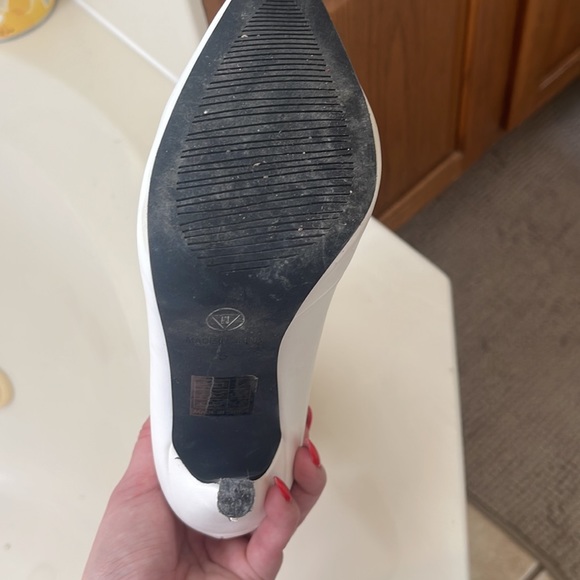 Boots - Picture 3 of 3